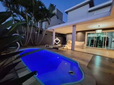Casa de Condomínio com 3 Quartos para alugar, 190m² no Parque Califórnia, Jacareí
