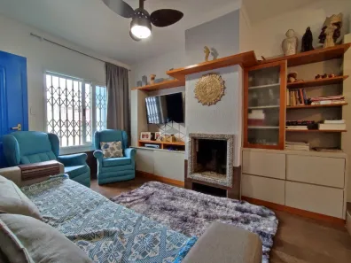 Casa com 4 Quartos à venda, 233m² no Partenon, Porto Alegre