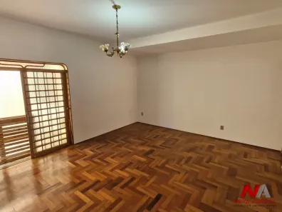 Sobrado com 4 Quartos para alugar, 355m² no Vila Maria, São José do Rio Preto