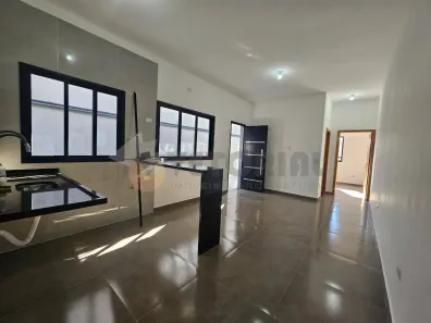 Casa com 2 Quartos à venda, 52m² no Balneário dos Golfinhos, Caraguatatuba