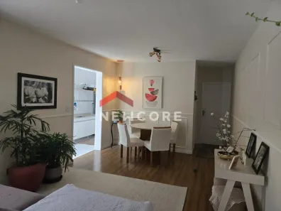 Casa de Condomínio com 2 Quartos à venda, 47m² no Parque Califórnia, Jacareí