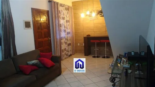 Casa com 3 Quartos à venda, 120m² no Vila Voturua, São Vicente