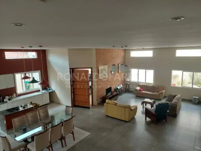 Sobrado com 4 Quartos à venda, 265m² no Interlagos, São Paulo