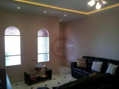 Casa com 3 Quartos à venda, 220m² no Jardim Maria Luiza, São Paulo