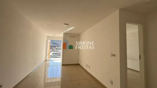 Apartamento com 2 Quartos para alugar, 111m² no Vila Mury, Volta Redonda