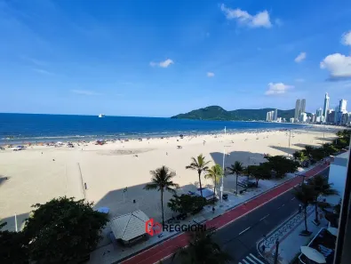 Apartamento com 3 Quartos para alugar, 140m² no Centro, Balneário Camboriú