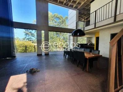 Casa com 3 Quartos para alugar, 200m² no Alphaville - Lagoa dos Ingleses, Nova Lima