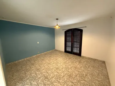 Sobrado com 3 Quartos à venda, 144m² no Vila Yara, Osasco