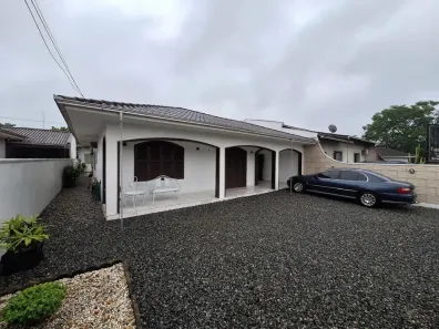 Casa com 3 Quartos à venda, 171m² no Jarivatuba, Joinville