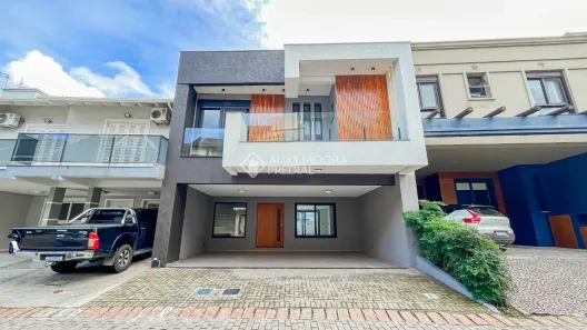 Casa de Condomínio com 3 Quartos à venda, 255m² no Sarandi, Porto Alegre