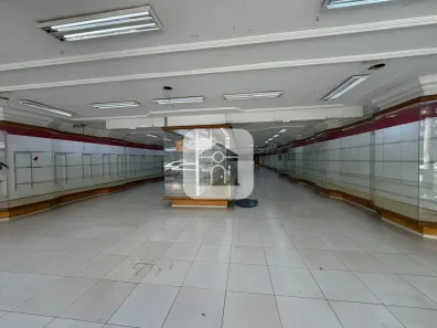 Ponto Comercial para alugar, 1200m² no Centro, Uberlândia
