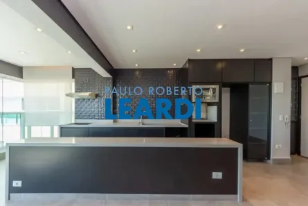 Apartamento com 2 Quartos à venda, 66m² no Jardim Aeroporto, São Paulo