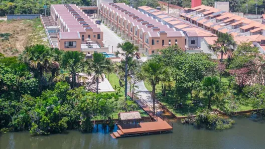 Casa de Condomínio com 4 Quartos à venda, 128m² no , Barreirinhas
