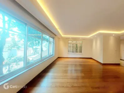 Casa com 4 Quartos à venda, 371m² no Sumaré, São Paulo