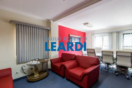 Casa com 4 Quartos à venda, 370m² no Parque Colonial, São Paulo
