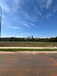 Lote/Terreno à venda, 389m² no Parqville Figueira, Aparecida de Goiânia