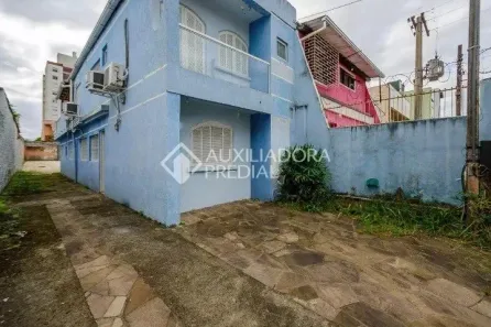 Casa com 4 Quartos para alugar, 180m² no Partenon, Porto Alegre