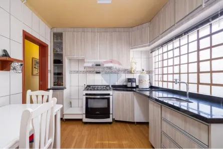 Casa com 2 Quartos à venda, 177m² no Centro, Lages