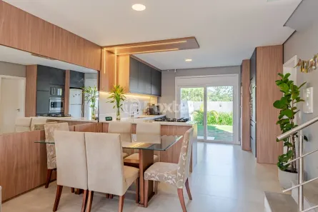 Sobrado com 3 Quartos à venda, 128m² no Guarujá, Porto Alegre