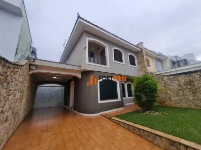 Sobrado com 3 Quartos à venda, 225m² no Vila Carrão, São Paulo