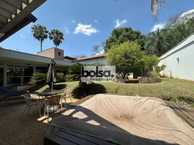 Casa de Condomínio com 4 Quartos à venda, 321m² no Vila Aviação, Bauru