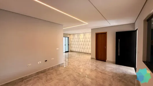 Sobrado com 3 Quartos à venda, 165m² no Jardim Santa Marta III, Salto