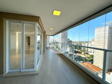 Apartamento com 3 Quartos para alugar, 213m² no Cambuí, Campinas