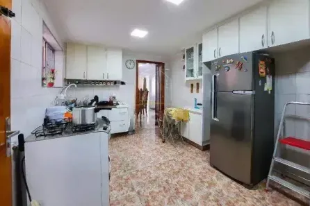 Casa com 3 Quartos à venda, 225m² no Santa Terezinha, São Bernardo do Campo
