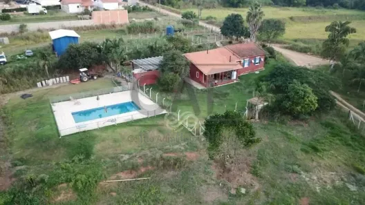 Fazenda/Sítio com 3 Quartos à venda, 290m² no , Holambra