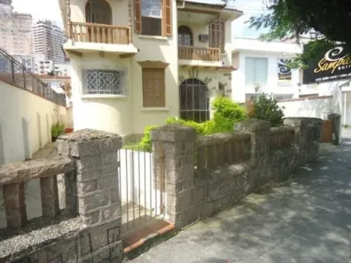 Imóvel Comercial com 5 Quartos à venda, 250m² no Gonzaga, Santos