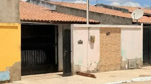 Casa com 2 Quartos à venda, 175m² no , Irauçuba