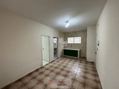 Casa com 2 Quartos para alugar, 116m² no Centro, Mogi Mirim