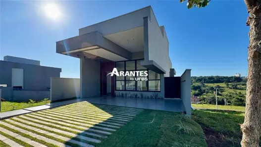 Casa de Condomínio com 3 Quartos à venda, 188m² no Granja Marileusa, Uberlândia