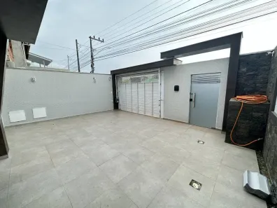 Casa com 3 Quartos à venda, 188m² no Rio Pequeno, Camboriú
