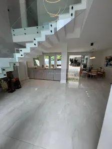 Casa com 4 Quartos à venda, 450m² no Piratininga, Niterói