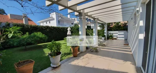 Casa com 4 Quartos à venda, 395m² no Jurerê Internacional, Florianópolis