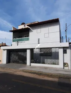 Casa com 4 Quartos para venda ou aluguel, 280m² no Mocambinho, Teresina