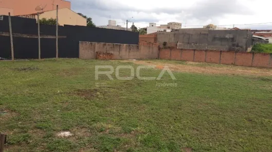 Lote/Terreno à venda, 895m² no Núcleo Residencial Silvio Vilari, São Carlos