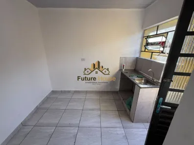 Casa com 1 Quarto para alugar, 35m² no Pestana, Osasco