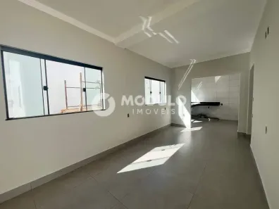 Casa com 2 Quartos à venda, 64m² no Jardim Europa, Uberlândia