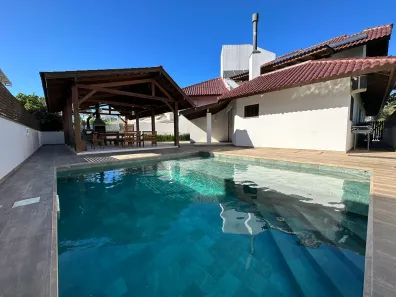 Casa com 5 Quartos para alugar, 600m² no Jurerê Internacional, Florianópolis