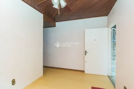Apartamento com 2 Quartos para alugar, 52m² no Jardim Itu, Porto Alegre