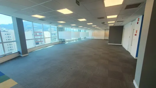 Sala Comercial para alugar, 309m² no Catete, Rio de Janeiro