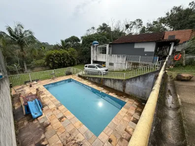 Fazenda/Sítio com 4 Quartos à venda, 300m² no Itororó, Embu-Guaçu