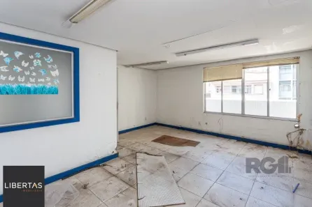 Sala Comercial à venda, 192m² no Centro Histórico, Porto Alegre