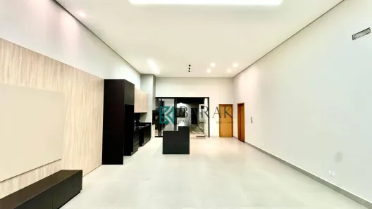 Casa com 3 Quartos à venda, 333m² no Jardim Itália, Maringá