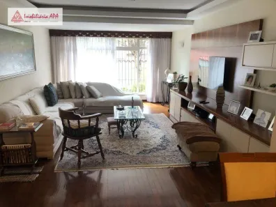 Casa de Condomínio com 3 Quartos à venda, 300m² no Vila Pompéia, São Paulo