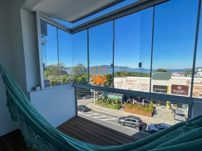 Apartamento com 3 Quartos à venda, 97m² no Coqueiros, Florianópolis