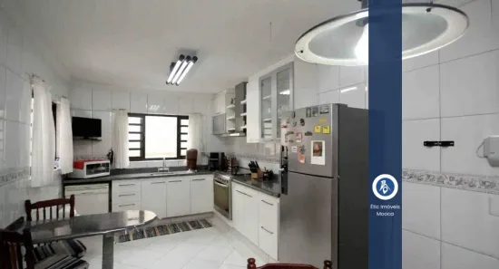 Sobrado com 5 Quartos para alugar, 260m² no Vila Zelina, São Paulo