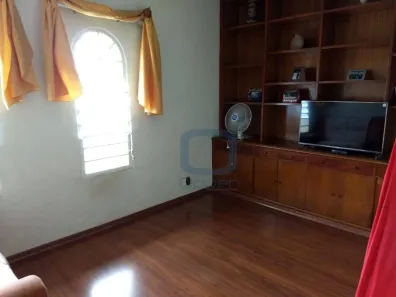 Imóvel Comercial com 3 Quartos para alugar, 205m² no Jardim dos Oliveiras, Campinas